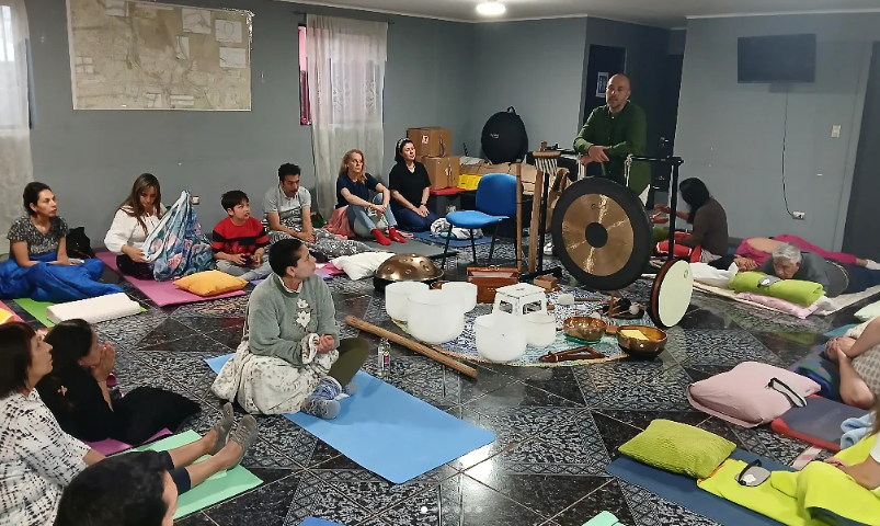 Sesión de sanación con gongs y cuencos